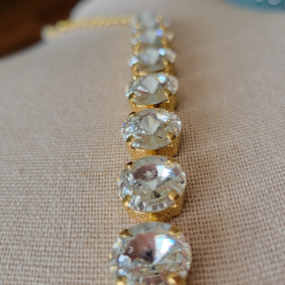 Austrian Crystal Tennis Bracelet in Gold - Picture 10 of 10